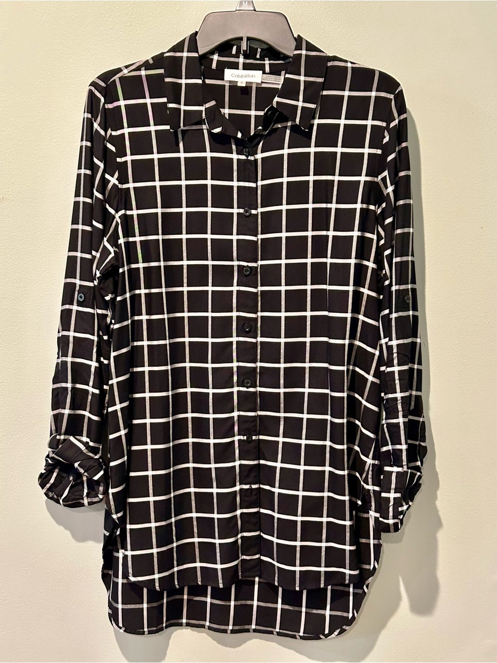Women's Calvin Klein Kerren Collared Roll-Tab Button Down Blouse Black Small